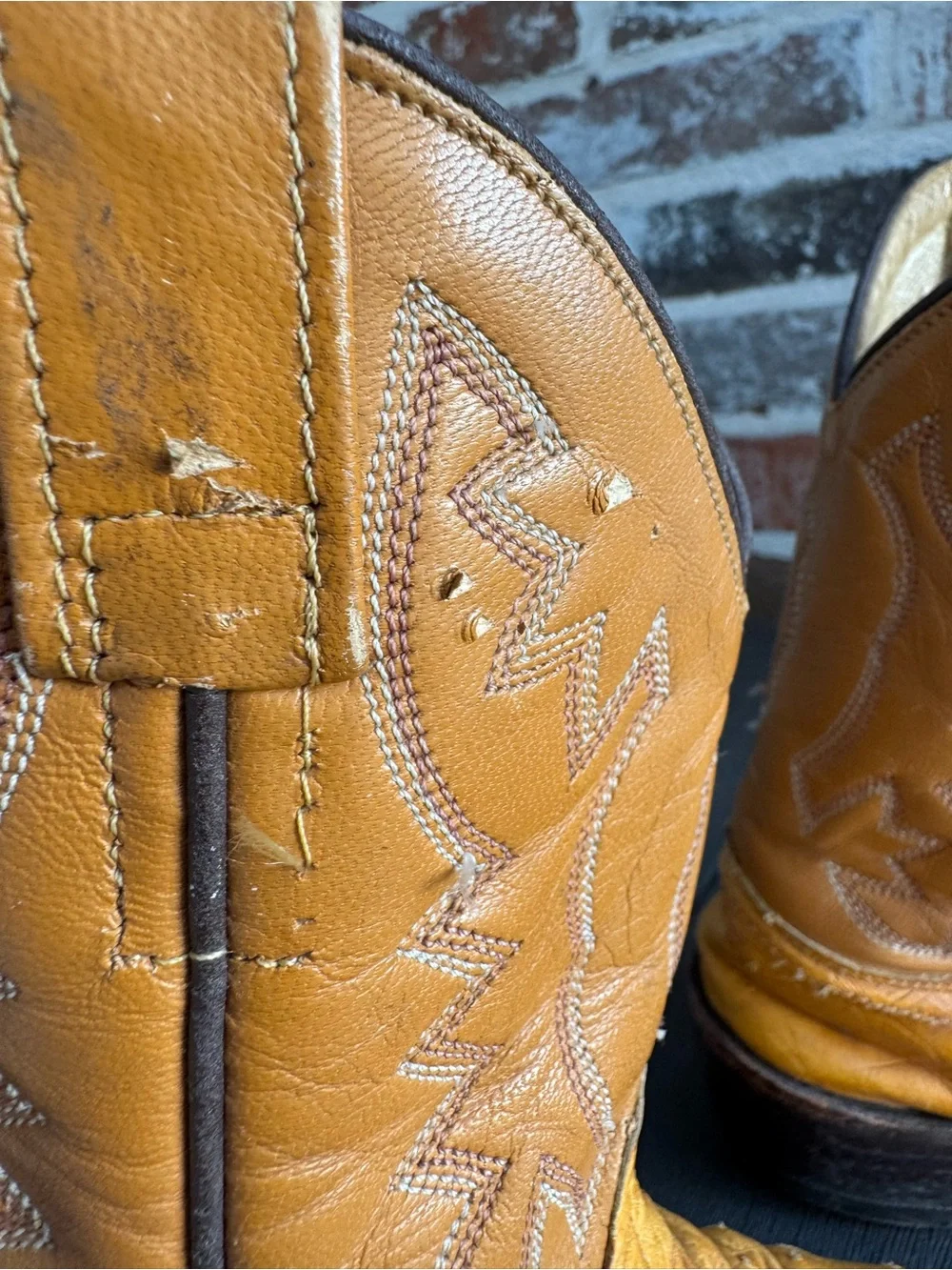 🤠 Handcrafted Vintage Kids Full-Quill Ostrich Cowboy Boots - Size 5 Y